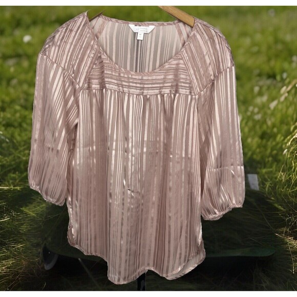 LC Lauren Conrad Top Puff Balloon Sleeve Pink Sheer Striped Blouse Medium Career - Picture 1 of 4